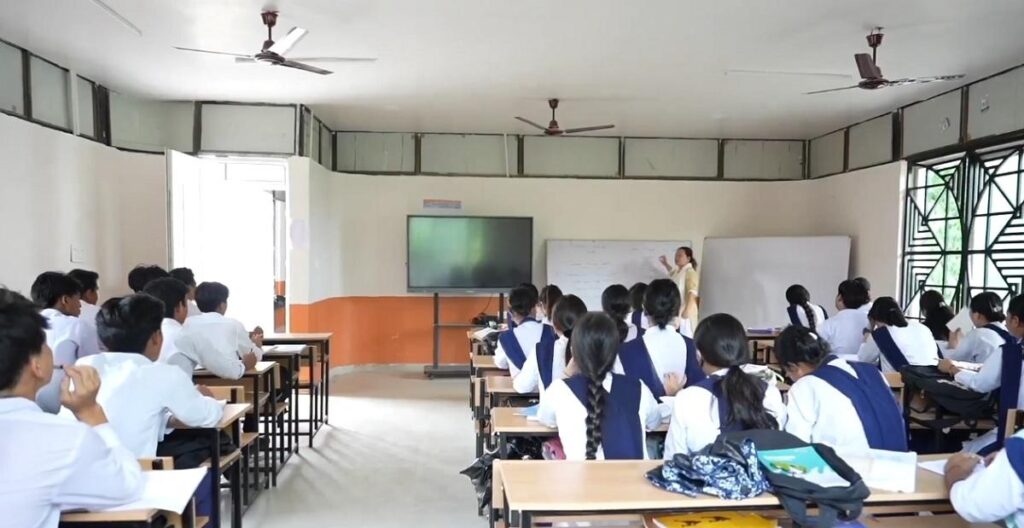 Educational institutes using digital marketing to attract students